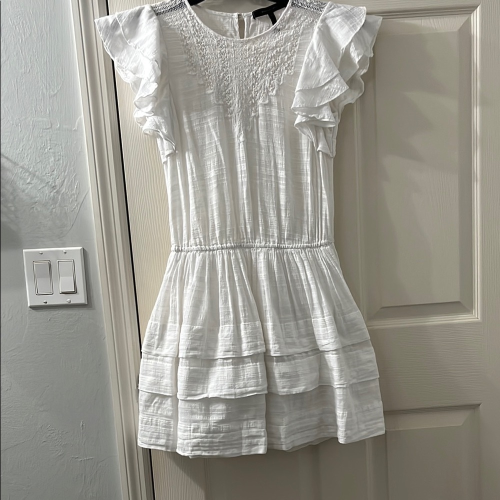 BCBGMaxAzria Elegant White Lace Dress